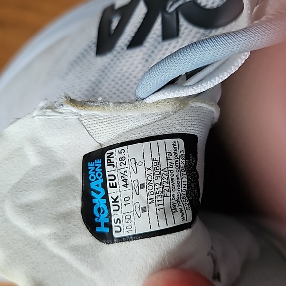 Hoka - Picture 4 of 4